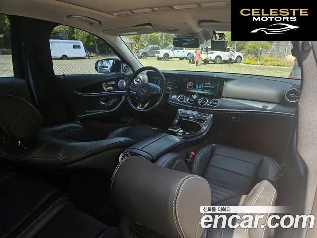 MERCEDES BENZ E-Classe W213 E300 4MATIC Avantgarde 2018 — photo 10 sur 26