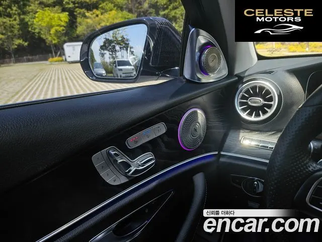 MERCEDES BENZ E-Classe W213 E300 4MATIC Avantgarde 2018 — photo 14 sur 26