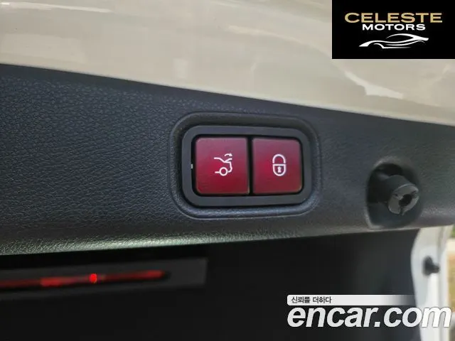 MERCEDES BENZ E-Classe W213 E300 4MATIC Avantgarde 2018 — photo 18 sur 26