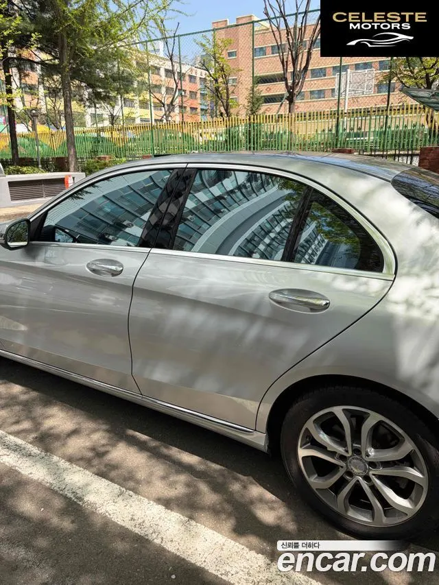 MERCEDES BENZ C-Classe W205 C200 Avantgarde 2016 — photo 10 sur 17