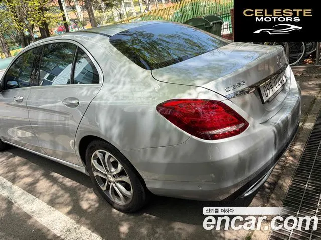 MERCEDES BENZ C-Classe W205 C200 Avantgarde 2016 — photo 4 sur 17