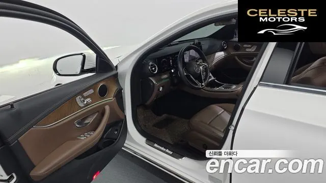 MERCEDES BENZ E-Classe W213 E250 Exclusive 2021 — photo 13 sur 31