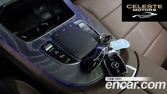 MERCEDES BENZ E-Classe W213 E350 4MATIC Avantgarde 2022 — photo 29 sur 32