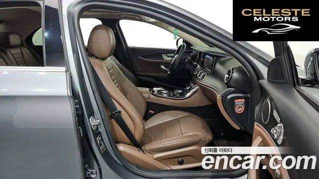 MERCEDES BENZ E-Classe W213 E220d Avantgarde 2017 — photo 11 sur 20