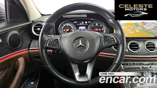 MERCEDES BENZ E-Classe W213 E220d Avantgarde 2017 — photo 13 sur 20