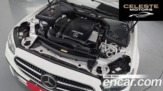 MERCEDES BENZ E-Classe W213 E250 Avantgarde 2021 — photo 6 sur 31