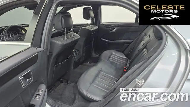 MERCEDES BENZ E-Classe W212 E300 Avantgarde 2014 — photo 11 sur 20