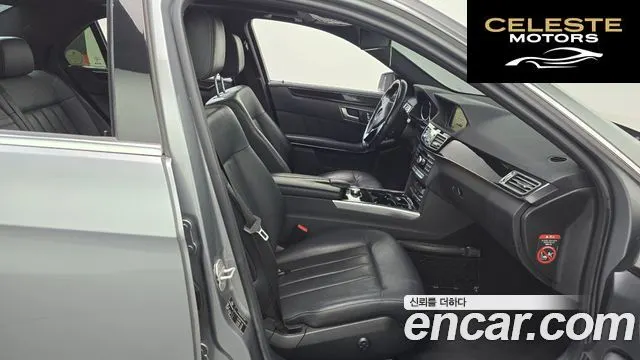 MERCEDES BENZ E-Classe W212 E300 Avantgarde 2014 — photo 12 sur 20