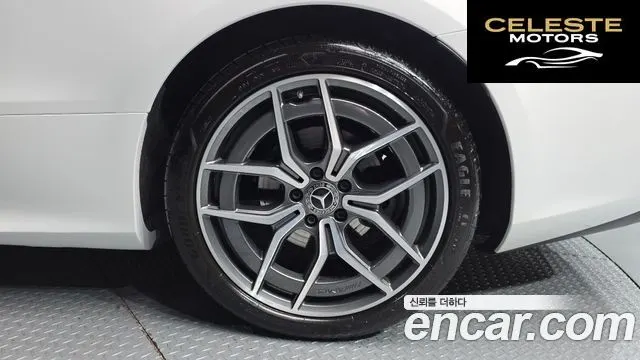 MERCEDES BENZ E-Classe W213 E300d 4MATIC Coupé 2023 — photo 6 sur 36