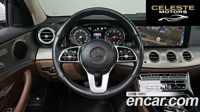 MERCEDES BENZ E-Classe W213 E300 Avantgarde 2019 — photo 18 sur 31