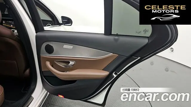 MERCEDES BENZ E-Classe W213 E300 Avantgarde 2019 — photo 29 sur 31