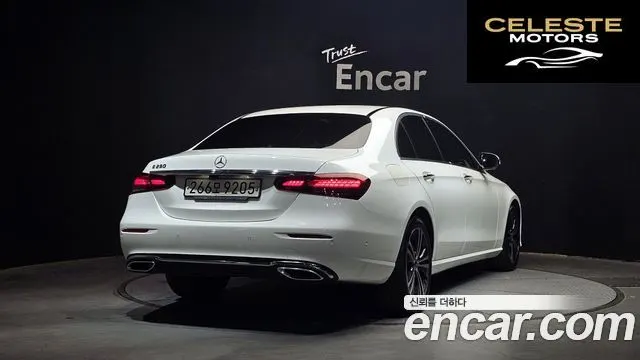 MERCEDES BENZ E-Classe W213 E250 Avantgarde 2021 — photo 2 sur 30