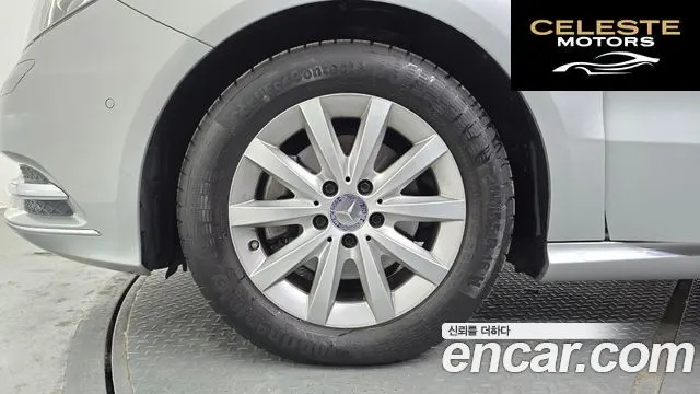 MERCEDES BENZ B-Classe W246 B200 CDI 2015 — photo 5 sur 20