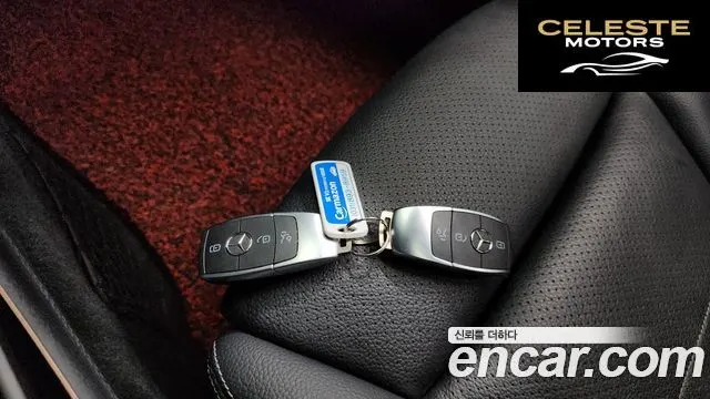 MERCEDES BENZ EQC N293 EQC400 4MATIC 2020 — photo 27 sur 32