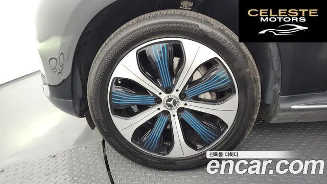 MERCEDES BENZ EQC N293 EQC400 4MATIC 2020 — photo 5 sur 32