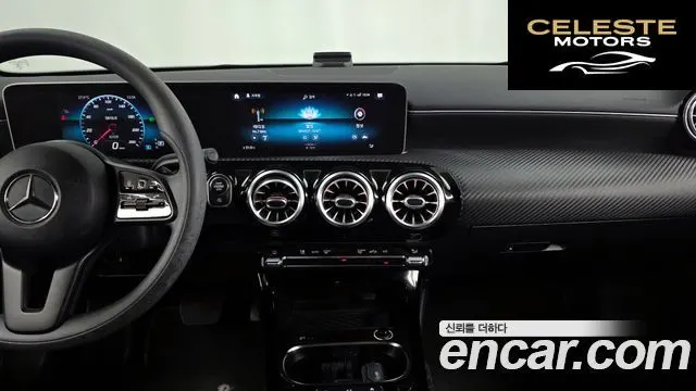 MERCEDES BENZ A-Classe W177 A220 Berline 2020 — photo 13 sur 20