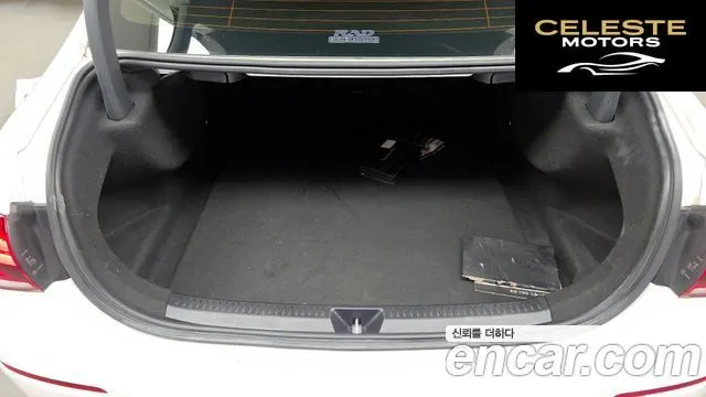 MERCEDES BENZ A-Classe W177 A220 Berline 2020 — photo 20 sur 20