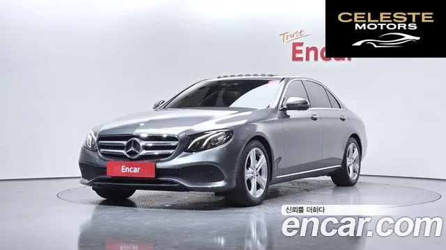 MERCEDES BENZ E-Classe W213 E200 Avantgarde 2017 — photo 22 sur 26