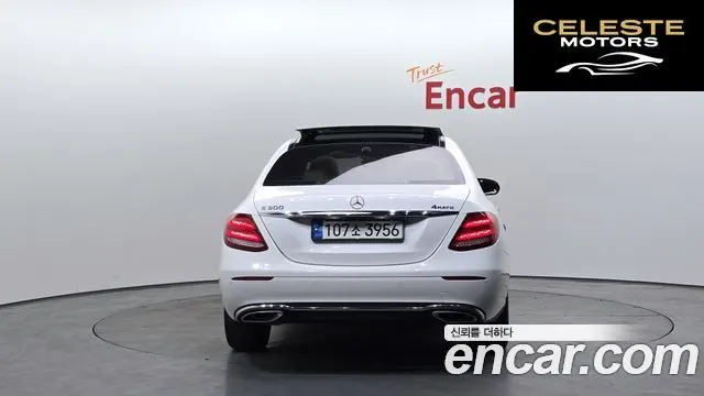 MERCEDES BENZ E-Classe W213 E300 Avantgarde 2019 — photo 4 sur 20