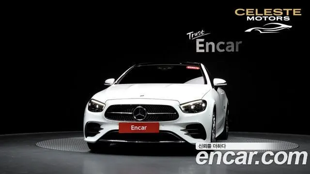 MERCEDES BENZ E-Classe W213 E300d 4MATIC Coupé 2023 — photo 2 sur 36