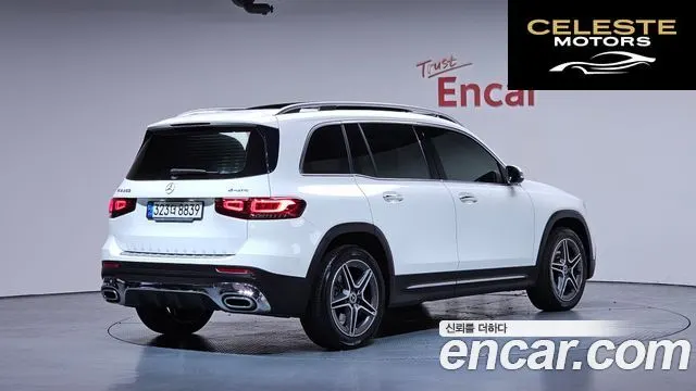 MERCEDES BENZ GLB-Classe X247 GLB250 4MATIC 2021 — photo 2 sur 33