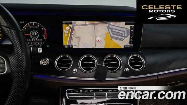 MERCEDES BENZ E-Classe W213 E300 4MATIC Avantgarde 2017 — photo 15 sur 20