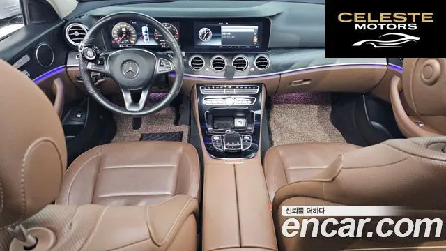 MERCEDES BENZ E-Classe W213 E300 4MATIC Avantgarde 2017 — photo 7 sur 20