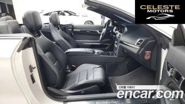 MERCEDES BENZ E-Classe W212 E200 Cabriolet 2014 — photo 11 sur 20