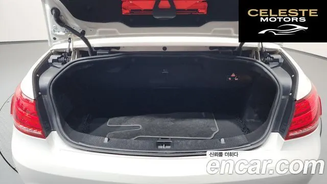 MERCEDES BENZ E-Classe W212 E200 Cabriolet 2014 — photo 20 sur 20