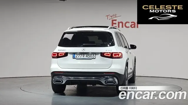 MERCEDES BENZ GLB-Classe X247 GLB250 4MATIC 2023 — photo 4 sur 33