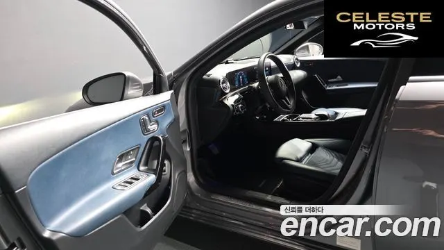 MERCEDES BENZ A-Classe W177 A220 Berline 2020 — photo 13 sur 34
