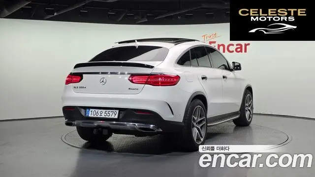 MERCEDES BENZ GLE-Classe W166 GLE350 d 4MATIC Coupé 2017 — photo 2 sur 20