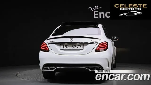 MERCEDES BENZ C-Classe W205 C250 d 4MATIC 2017 — photo 4 sur 36
