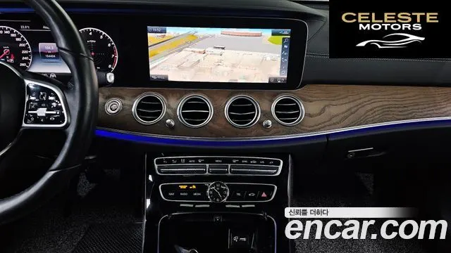 MERCEDES BENZ E-Classe W213 E300 4MATIC Exclusive 2020 — photo 13 sur 20
