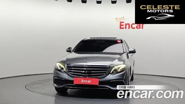 MERCEDES BENZ E-Classe W213 E300 4MATIC Exclusive 2020 — photo 3 sur 20