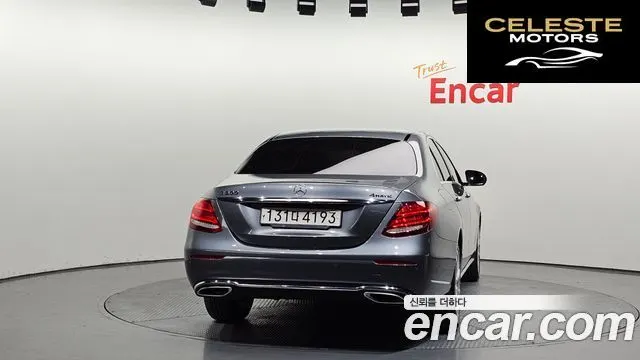 MERCEDES BENZ E-Classe W213 E300 4MATIC Exclusive 2020 — photo 4 sur 20