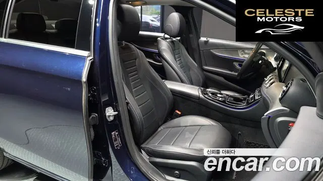 MERCEDES BENZ E-Classe W213 E200 Avantgarde 2018 — photo 16 sur 35