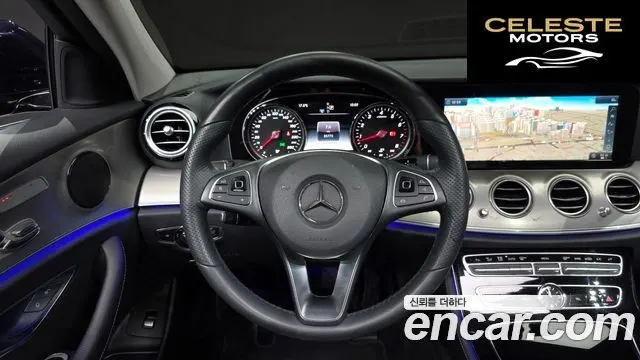MERCEDES BENZ E-Classe W213 E200 Avantgarde 2018 — photo 19 sur 35