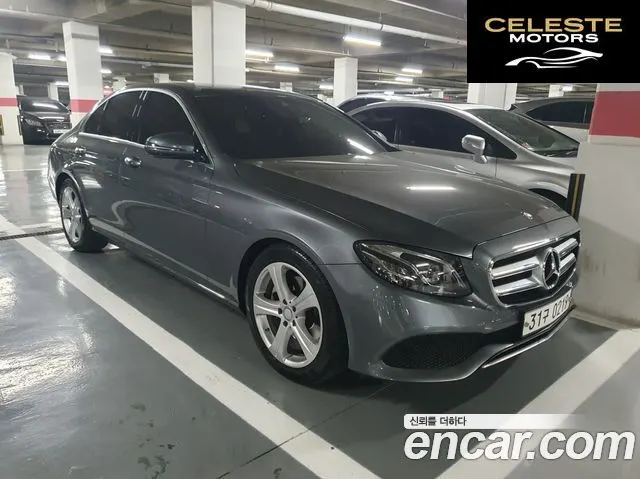 MERCEDES BENZ E-Classe W213 E220d Avantgarde 2017 — photo 20 sur 26
