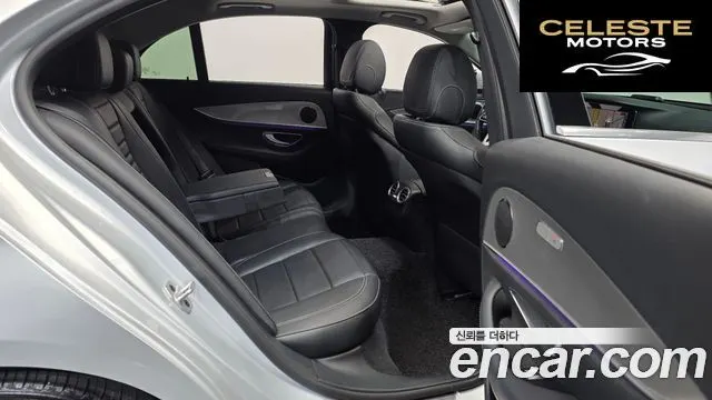 MERCEDES BENZ E-Classe W213 E300 Avantgarde 2019 — photo 18 sur 32