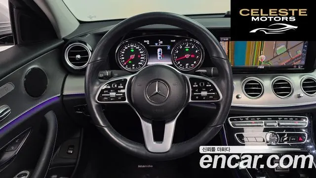MERCEDES BENZ E-Classe W213 E300 Avantgarde 2019 — photo 19 sur 32