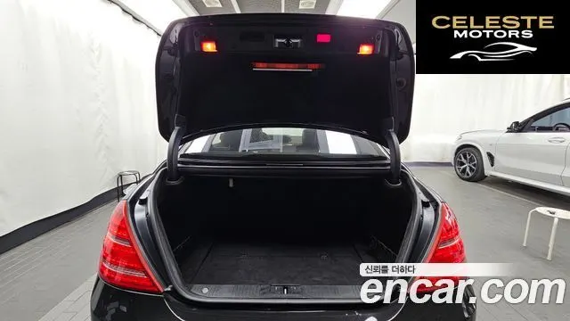 MERCEDES BENZ S-Classe W221 S500L 2010 — photo 20 sur 20