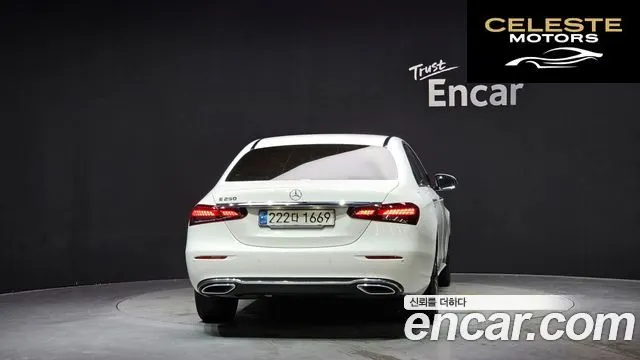 MERCEDES BENZ E-Classe W213 E250 Avantgarde 2021 — photo 4 sur 38