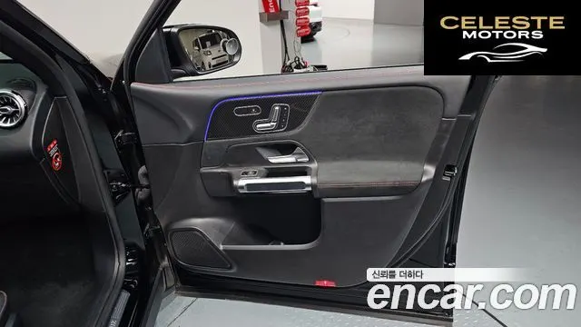 MERCEDES BENZ GLB-Classe X247 GLB250 4MATIC 2020 — photo 13 sur 33