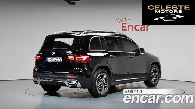 MERCEDES BENZ GLB-Classe X247 GLB250 4MATIC 2020 — photo 1 sur 33