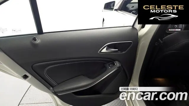 MERCEDES BENZ A-Classe W176 A200 2018 — photo 15 sur 29