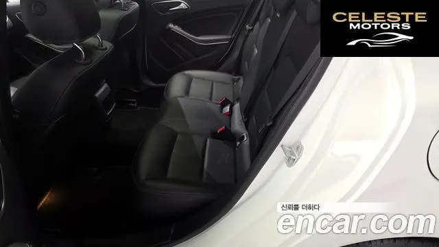 MERCEDES BENZ A-Classe W176 A200 2018 — photo 18 sur 29
