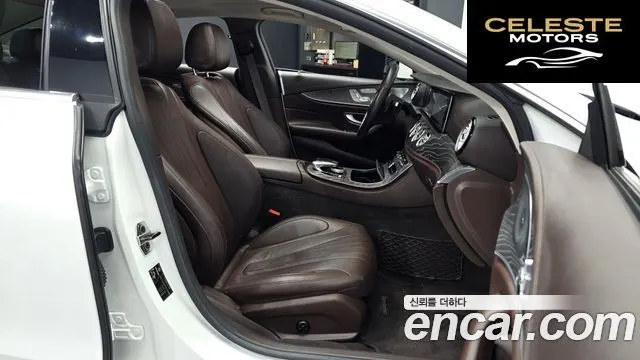 MERCEDES BENZ CLS-Classe C257 CLS400d 4MATIC 2019 — photo 17 sur 31
