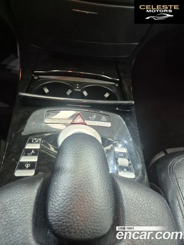 MERCEDES BENZ S-Classe W221 S350 2011 — photo 11 sur 16