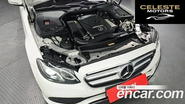 MERCEDES BENZ E-Classe W213 E300 Avantgarde 2019 — photo 6 sur 31